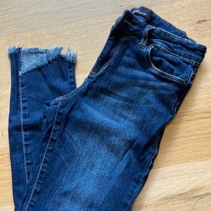 STS Blue Frayed Leg Jeans - Sz 27